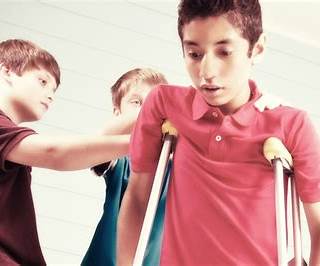 Policía Nacional interviene en centro de Alicante tras denuncia de acoso escolar