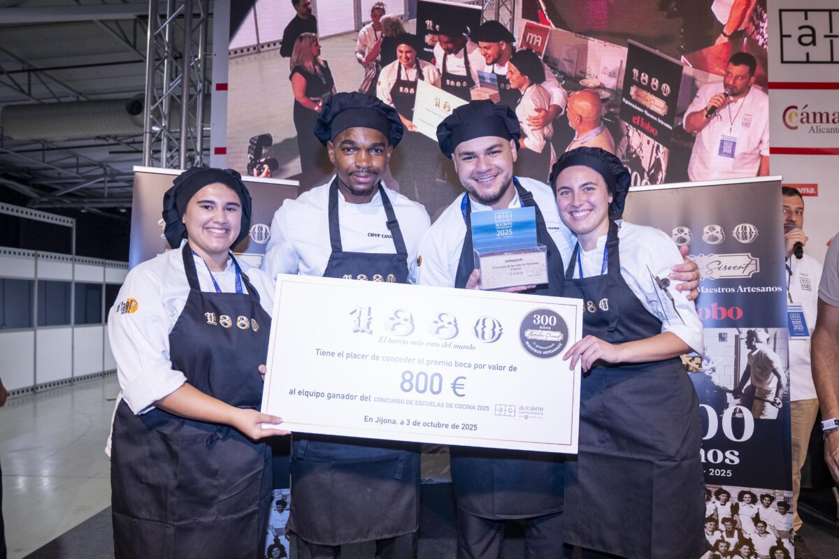 Rodrigo Molino (Ondo by Rodrigo) y Juanlu Parra (Koiné Bistró), ganadores de los concursos de Mejor Tartar de Atún y Mejor Steak Tartar