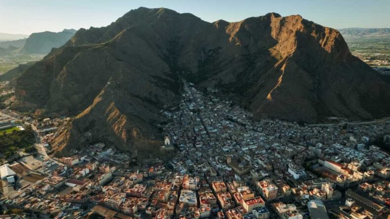¿Nos Darían Hoy el Título de Ciudad?