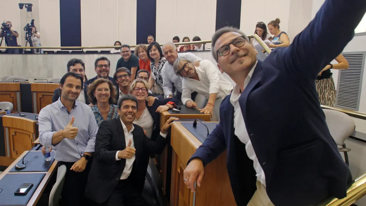 Las promesas de Carlos Mazón en la provincia de Alicante que quedan en el aire