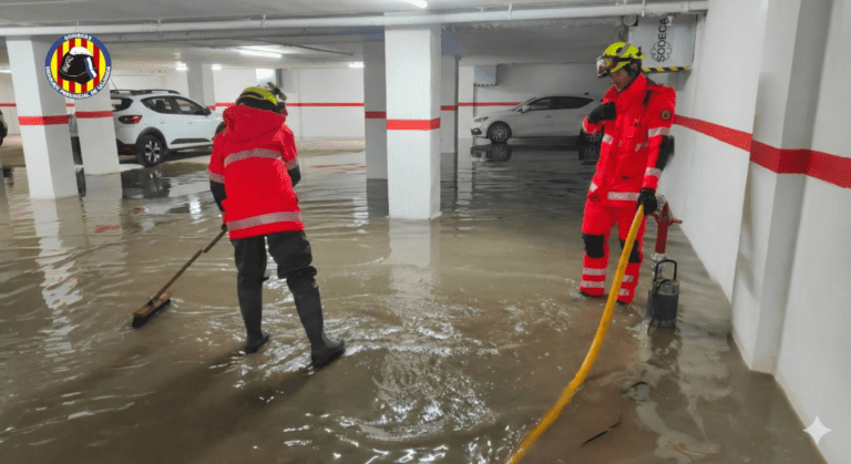 La sombra de la DANA reactiva el miedo en Valencia Lluvias torrenciales, 42 lm² y alerta en el Barranco del Poyo