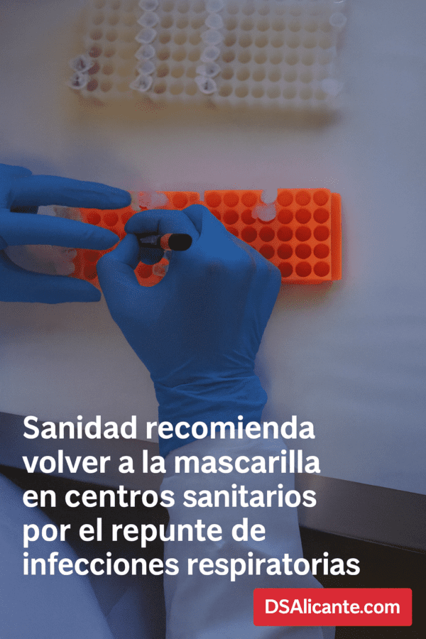 Sanidad recomienda volver a la mascarilla en centros sanitarios por el repunte de infecciones respiratorias