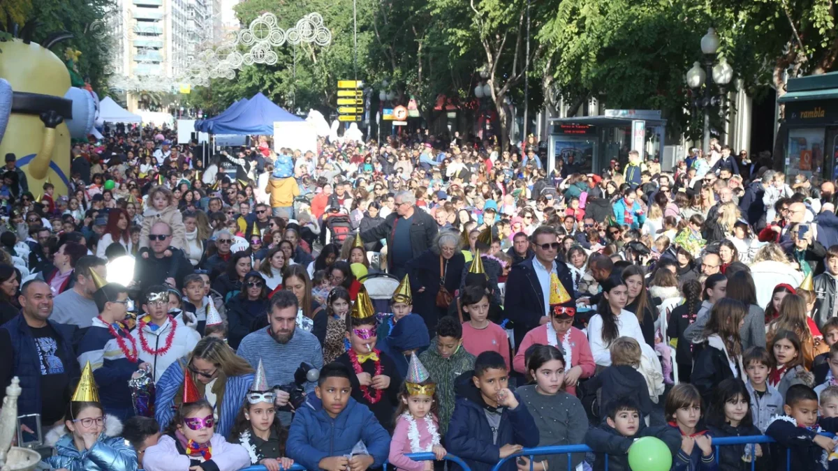 Alicante se prepara para despedir el año: ilusión, tradición y esperanza marcan la antesala de la Nochevieja
