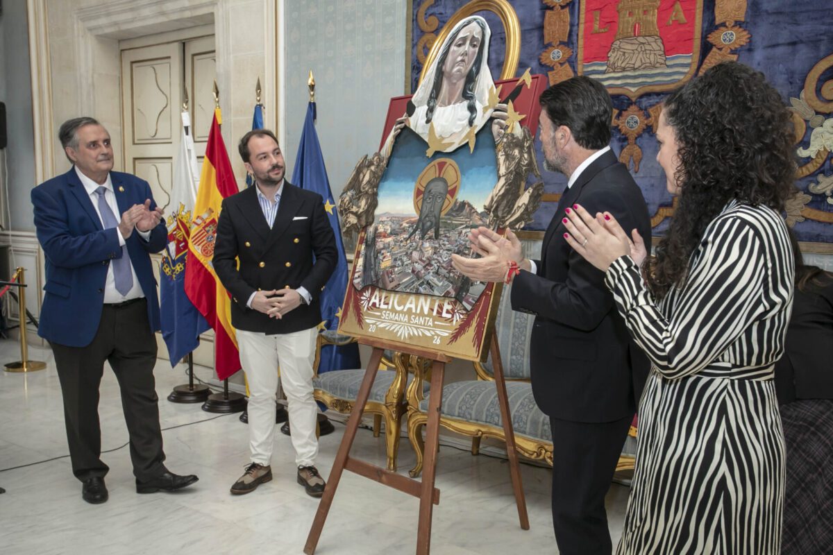 Alicante presenta el cartel oficial de la Semana Santa 2026: tradición, identidad y mirada al cielo azul de la ciudad