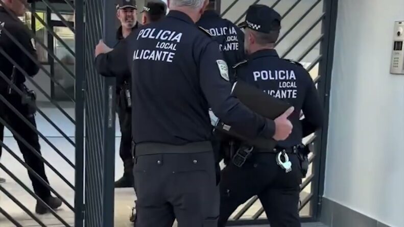 La Policía Local investiga posibles alquileres irregulares en viviendas protegidas de Les Naus en Alicante