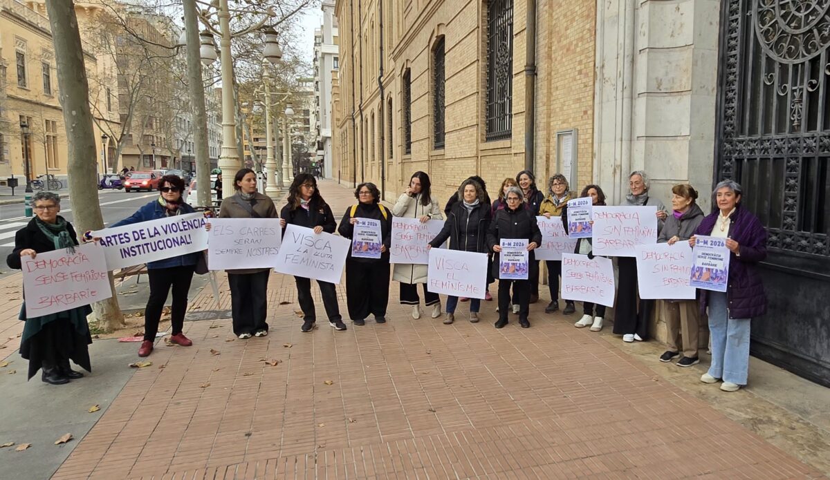 19 organizaciones plantan a la concejala de Igualdad Rocío Gil Uncio y se niegan a asistir al Consell de les Dones ante el boicot del Ayuntamiento de Valencia de la manifestación del 8 de marzo.