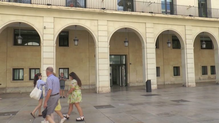 Cinco años de prisión por amputar parte de un dedo de un mordisco en un pub de Benidorm