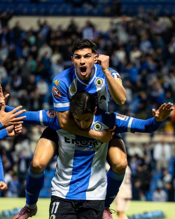El Hércules CF desata la locura en el Rico Pérez Épica remontada ante el Eldense en un derbi para la historia
