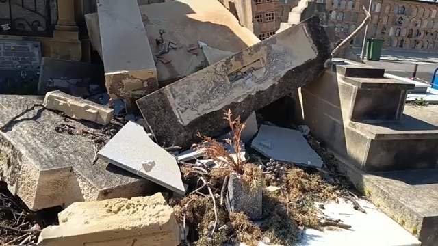 Cementerio de Alicante dañado tras el temporal: familias denuncian abandono dos meses después