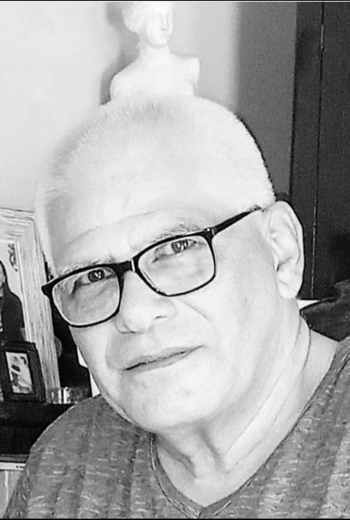 La conversación se convirtió en un teatro