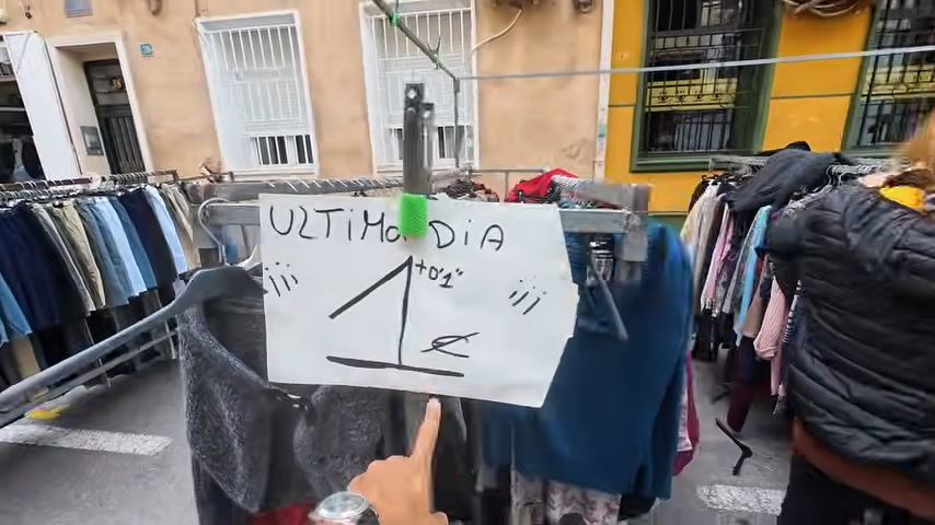 El mercadillo de Carolinas en Alicante