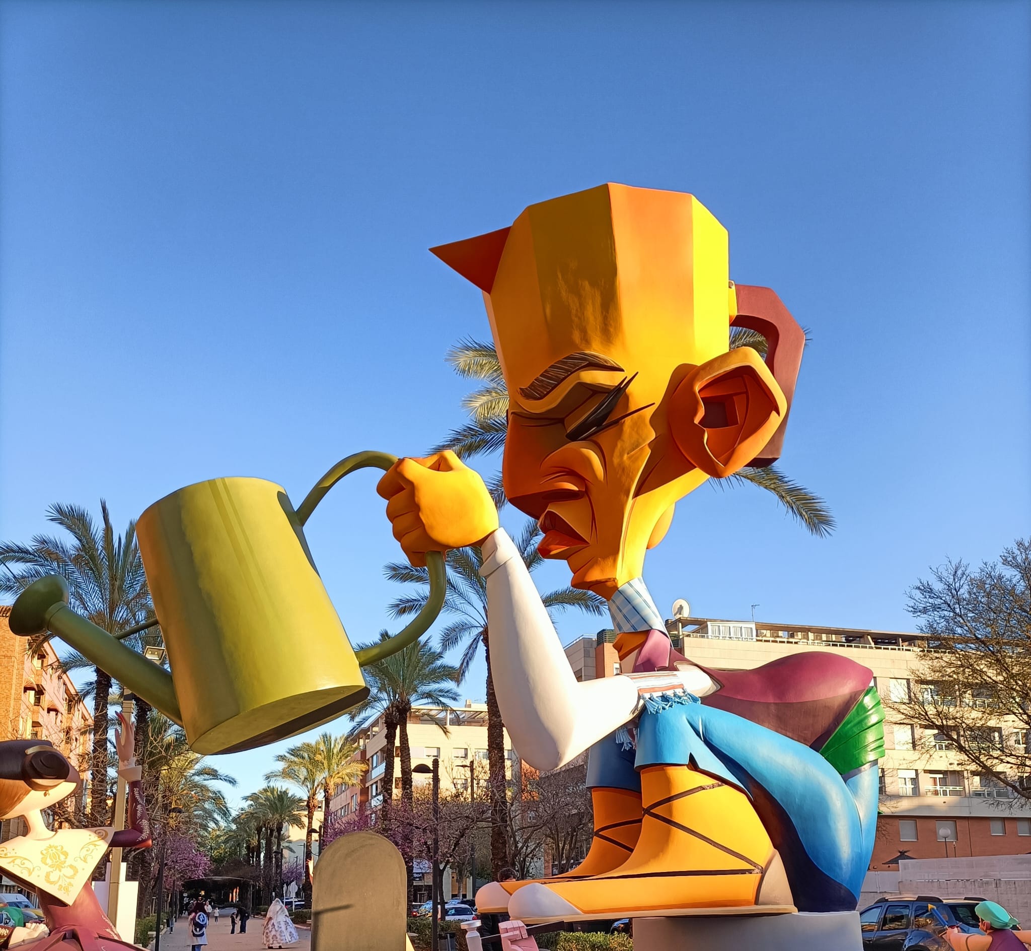 Otro golpe de inflación, más de lo mismo. Mantenerte de rodillas.