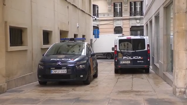Robos en una empresa de alquiler de maquinaria en Aspe