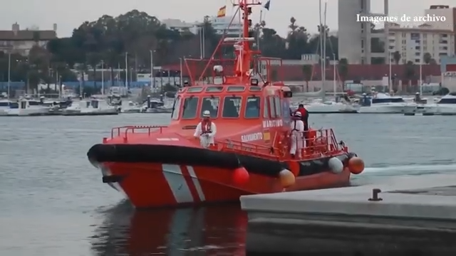 Colas de inmigrantes en Alicante para regularización 2026