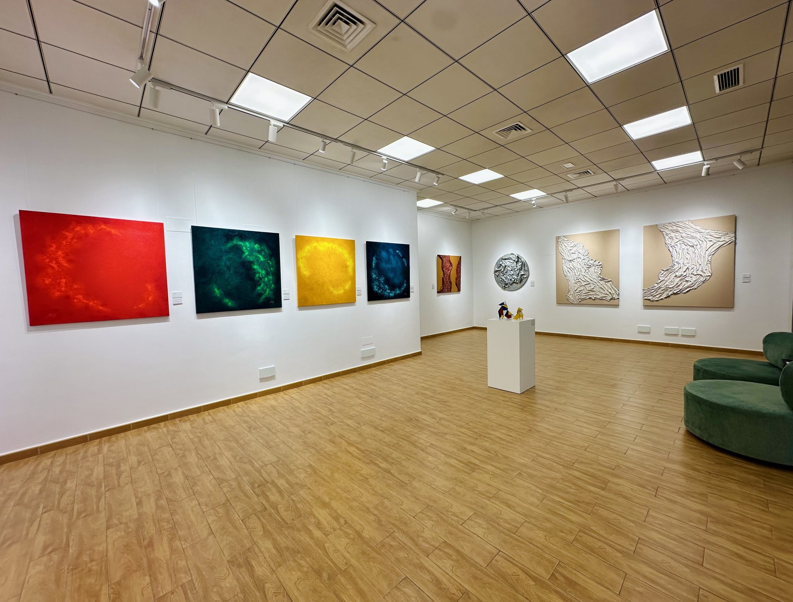 Encuentros empresariales en la galería de arte Mariam Cremades