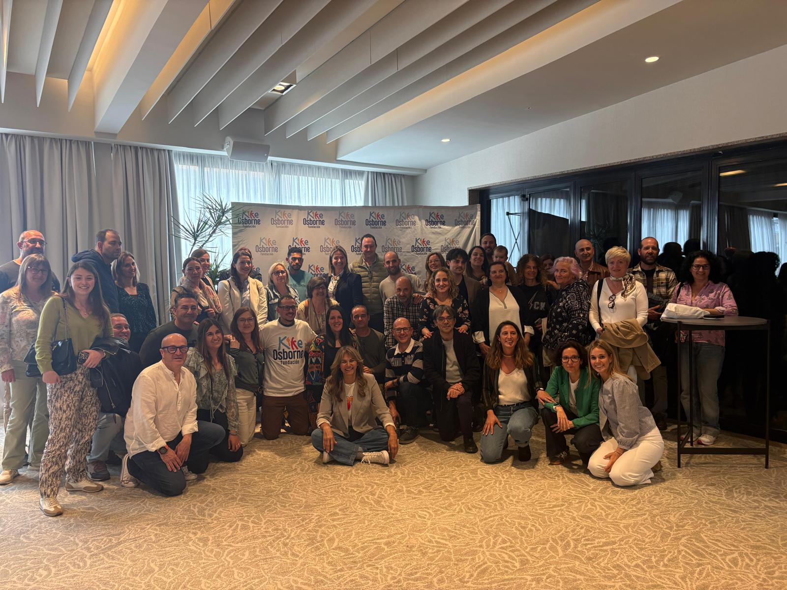 Éxito de participación en el taller “Adolescencia, familia y discapacidad” de la Fundación Kike Osborne en Valencia