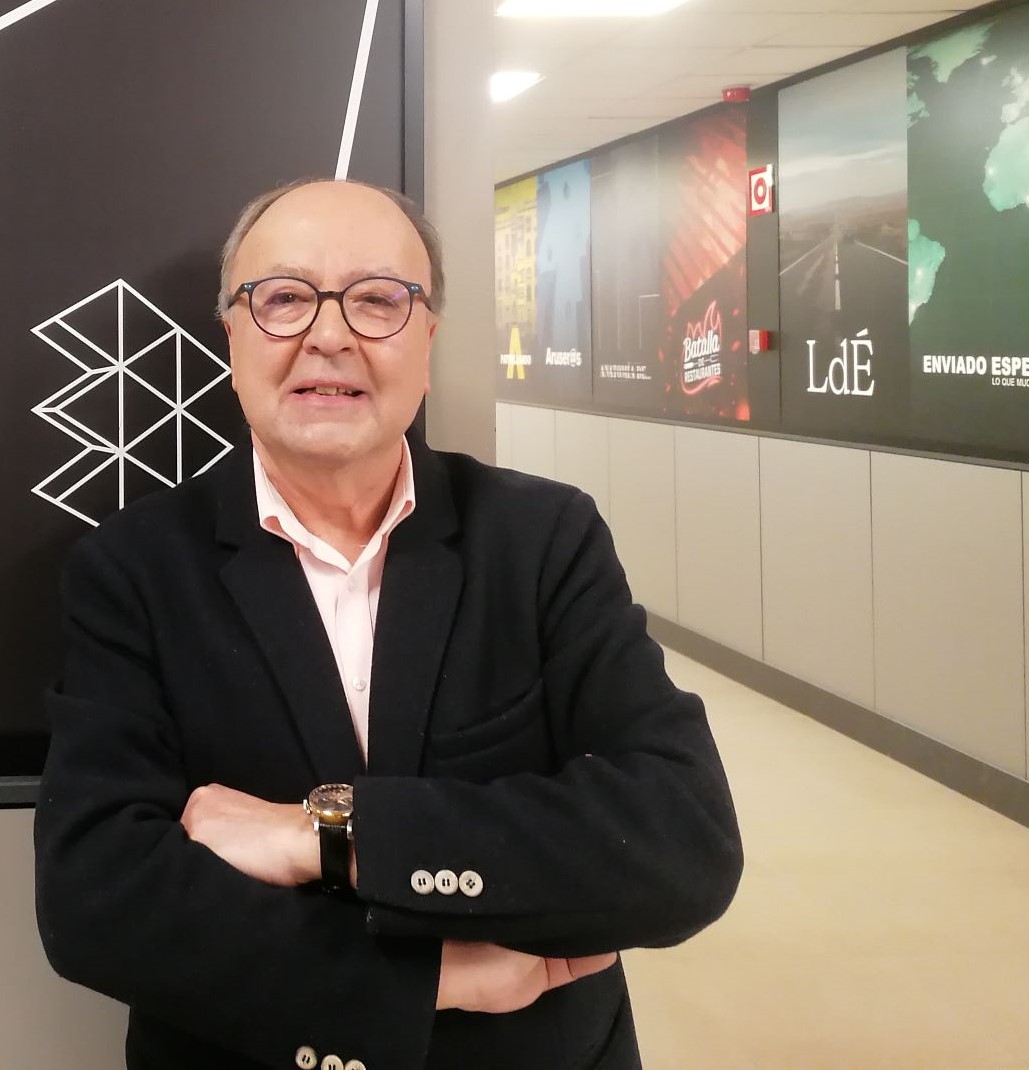 Las ACI, Áreas de Comunicación Interpersonal, sin teléfonos móviles, propiciarían la relación personal, según experto en expresión y relación familiar