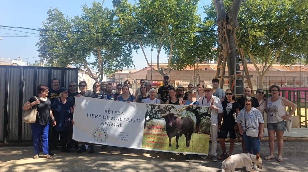 ABAB denuncia el uso de la Albereda de Bétera para actos de sufrimiento animal y alerta de riesgos para vecinos y menores