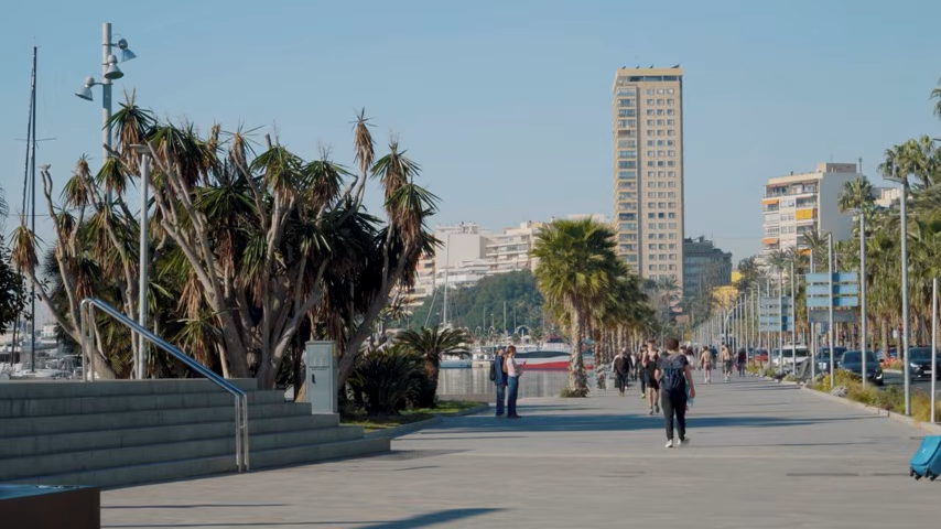 Transporte y conexiones: moverse por Alicante y salir de la ciudad
