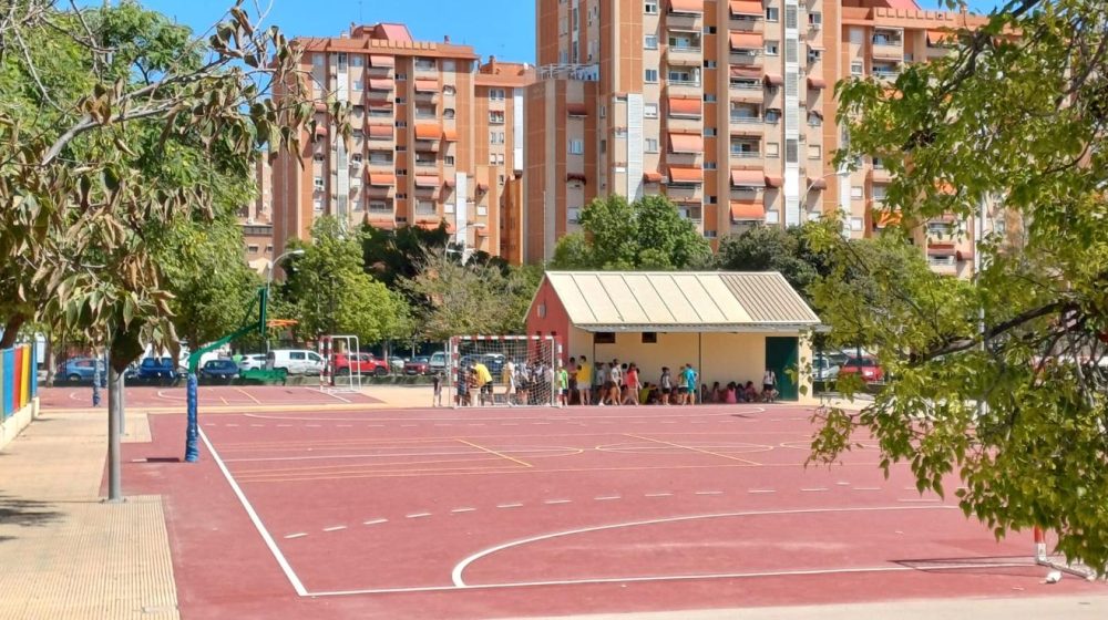 El AMPA del CEIP Eusebio Sempere lamenta la falta de sombra en el colegio y sus consecuencias