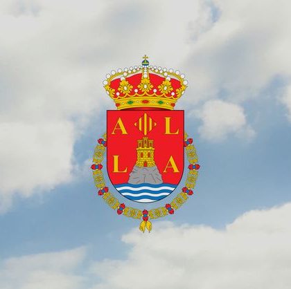 Cielo nuboso en Alicante ante la previsión de chubascos y tormentas este lunes