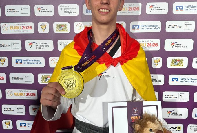 Jairo Agenjo conquista Europa en la categoría absoluta
