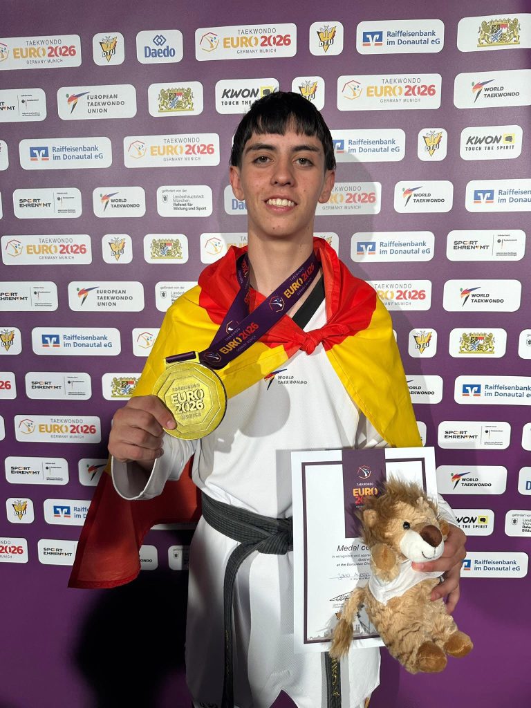 Jairo Agenjo conquista Europa en la categoría absoluta