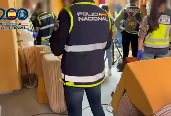 Cadáver de Jesús Tavira hallado en una vivienda de El Bacarot en Alicante