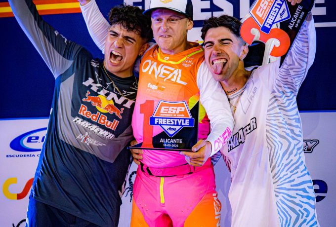 Maikel Melero gana en Alicante la primera prueba del Campeonato de España de Freestyle Motocross 2026