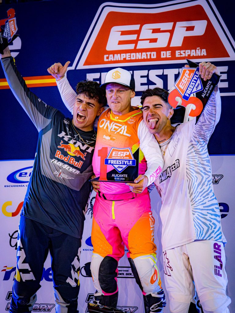 Maikel Melero gana en Alicante la primera prueba del Campeonato de España de Freestyle Motocross 2026