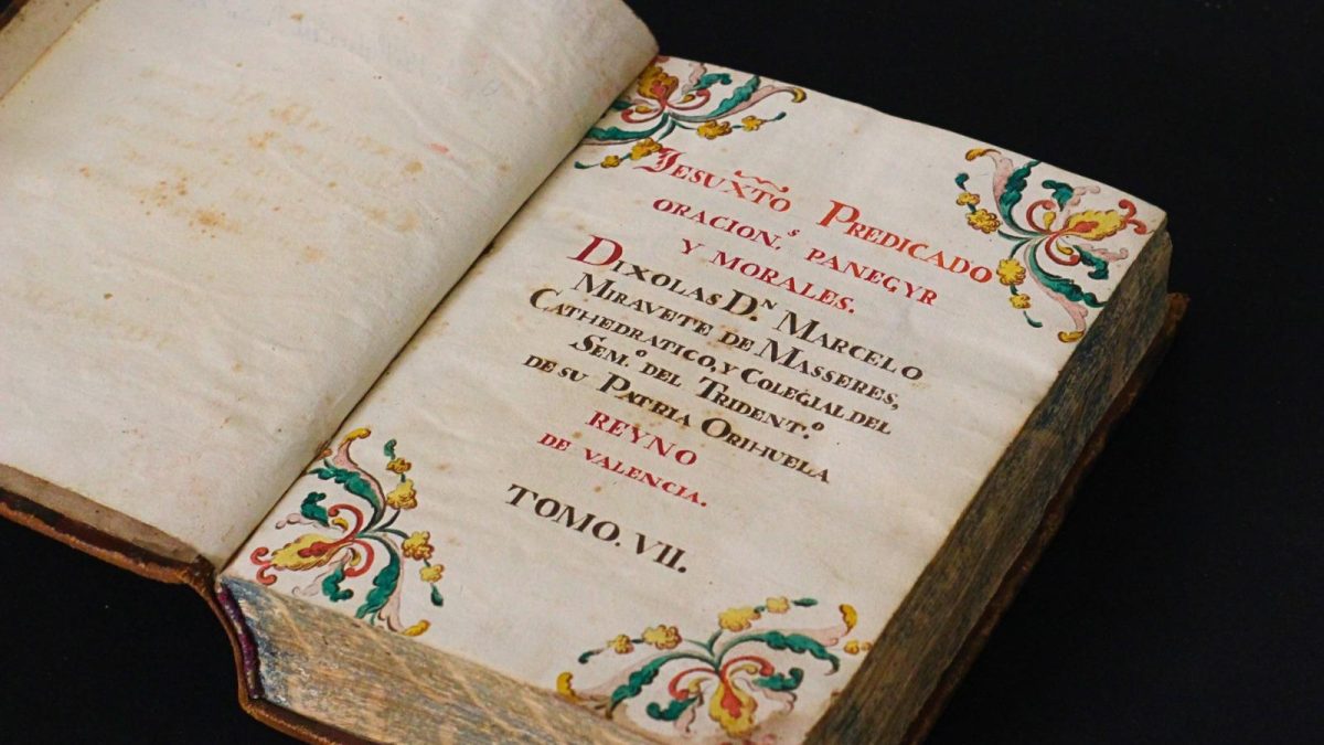 El Cabildo Catedralicio de Orihuela Recupera un Manuscrito Desaparecido de la Biblioteca del Seminario Diocesano de Orihuela.