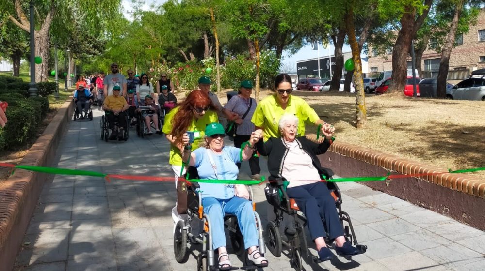 Celebrada la Marcha Solidaria Inclusiva “Kilómetro estelar” en Navalcarnero a favor de los supervivientes de cáncer