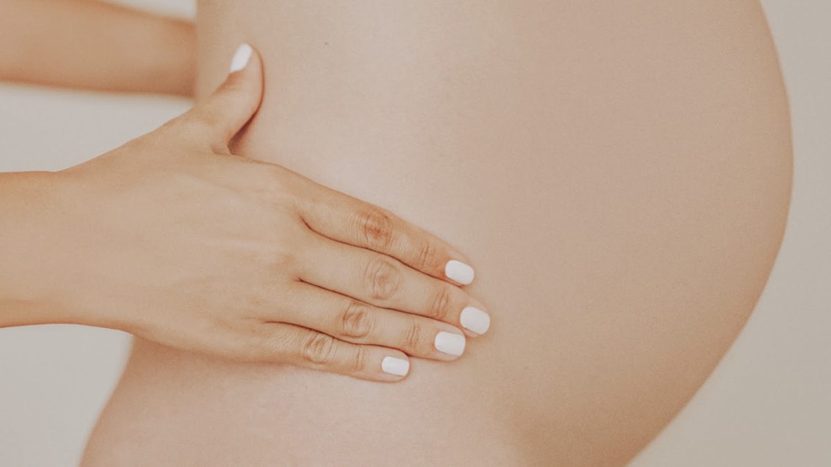 Confort mamá, el tratamiento corporal que acompaña a las futuras mamás cuando más lo necesitan