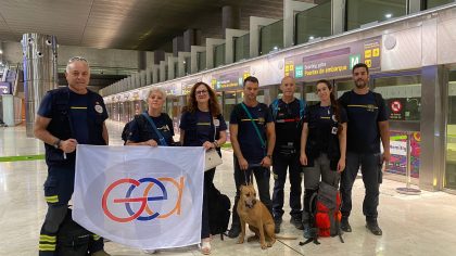 Nala, la perrita bombera de Alicante que ayuda en Venezuela