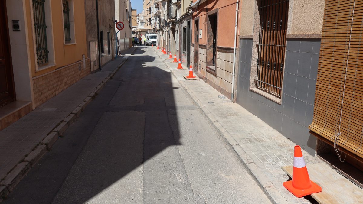 Novelda: Se inician las obras de la plataforma única en la calle Daoiz y Velarde
