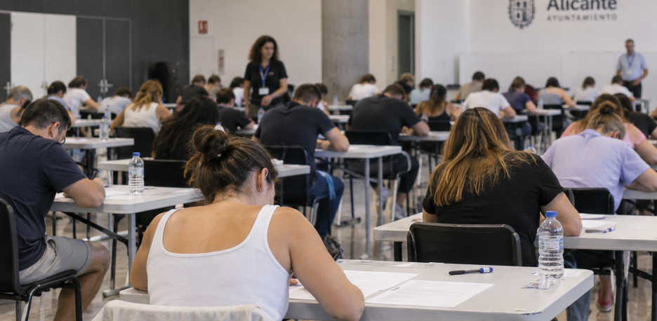 42 plazas de empleo público en Alicante: plazo y requisitos