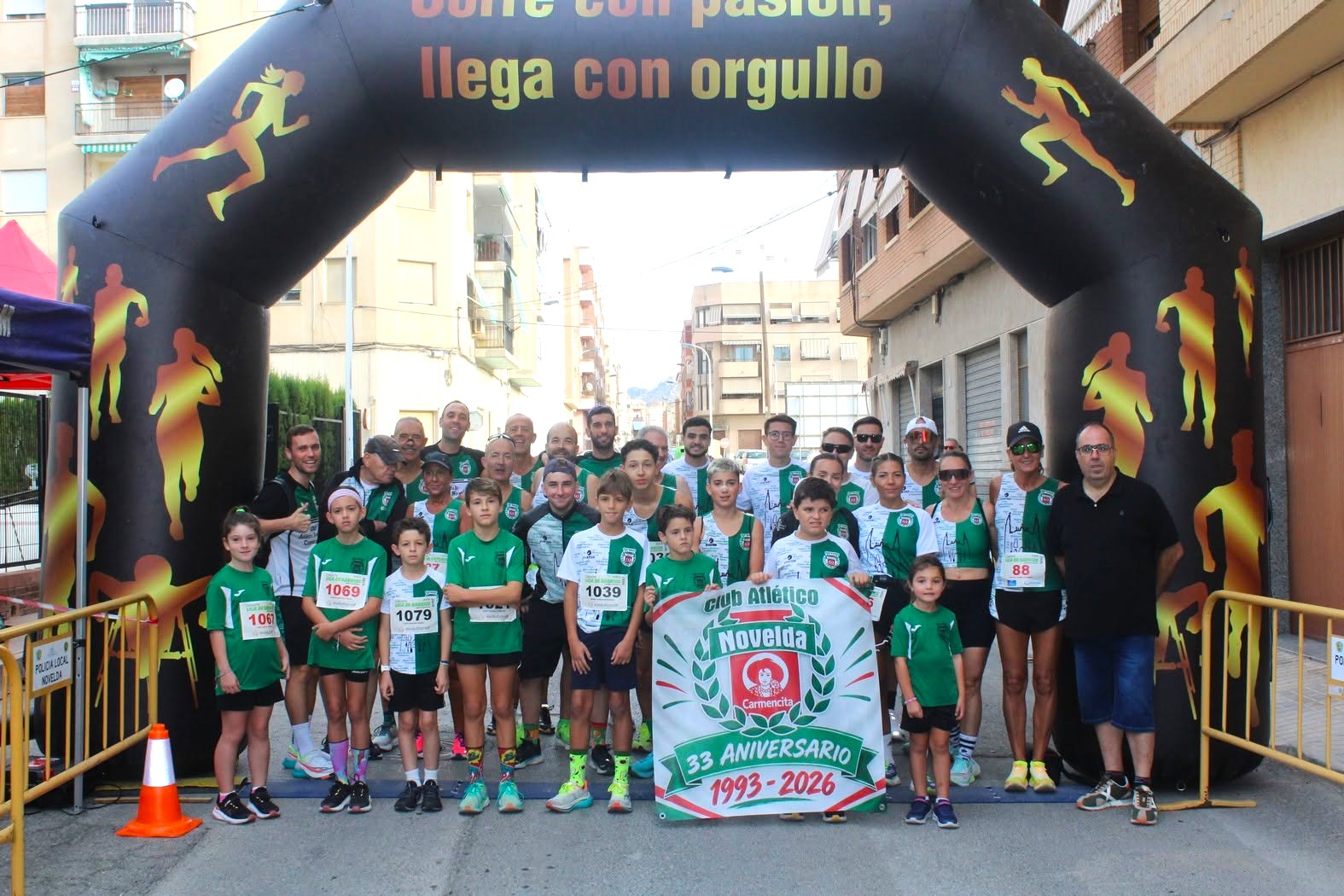 El Club Atlético Novelda Carmencita celebra su 33.º aniversario a lo grande 17 nuevos trofeos y 145 podios