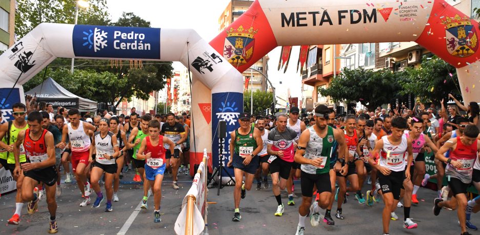Iván Pérez hace historia y conquista el Cross Nocturno Ciudad de Villena