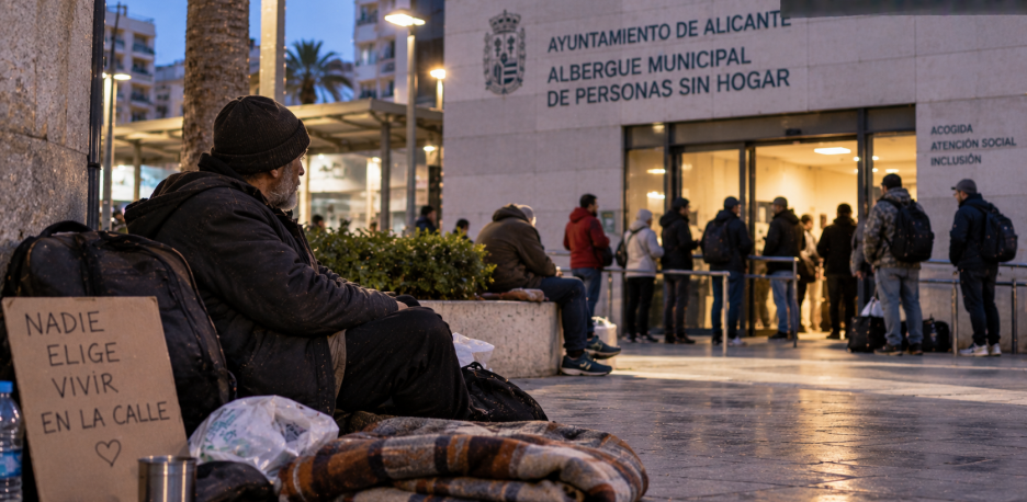 Más de 400 personas viven en la calle en Alicante: solo hay 69 plazas