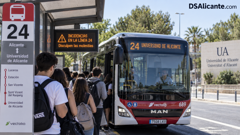 Problemas en la Línea 24 de Alicante: denuncian 11 autobuses averiados