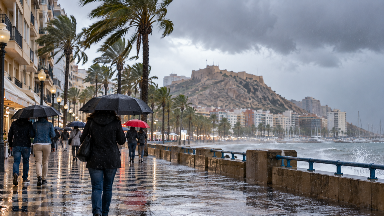 Alicante, en alerta amarilla por lluvias y tormentas este sábado