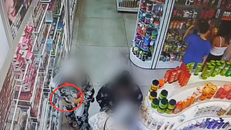 Cuatro mujeres detenidas en Alicante por hurtar perfumes de 480 euros utilizando disfraces para ocultar su identidad