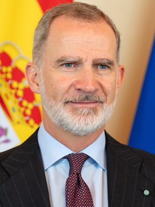 El Rey dice experiencia y paciencia.