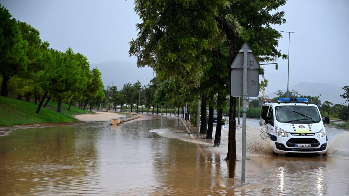La DANA deja cuatro fallecidos en Valencia y Catalunya y graves inundaciones en Alicante