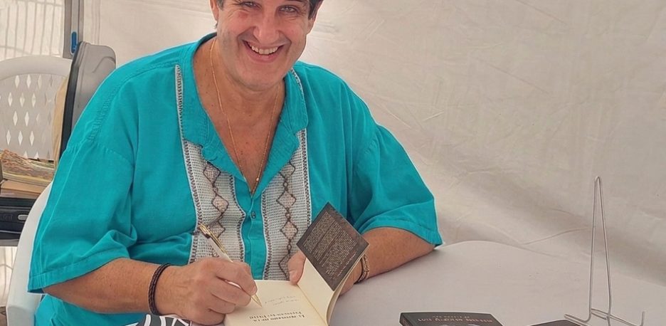 Luis Alberto Serrano presenta “El Hermano de la Princesa de Ukok”.