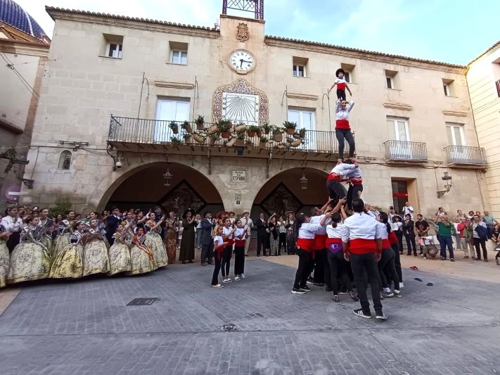 Novelda se suma a la iniciativa para declarar las Muixerangues Bien de Interés Cultural de carácter inmaterial